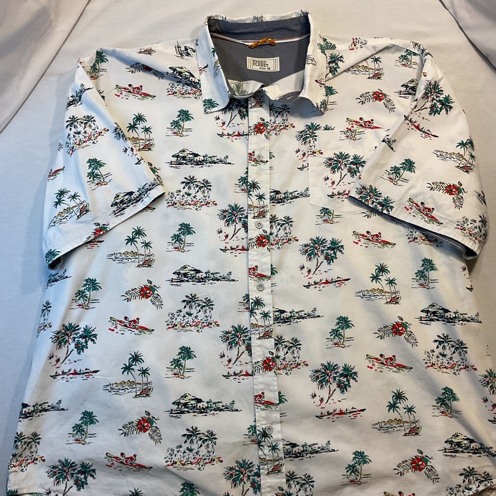 Free Planet Men's White‎ Palm Canoes Island Pattern Short Sleeve Button-Up 4X